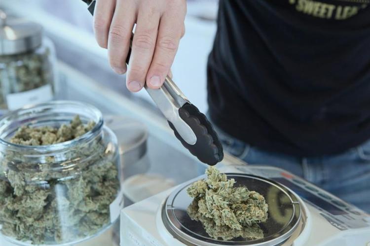 HMM